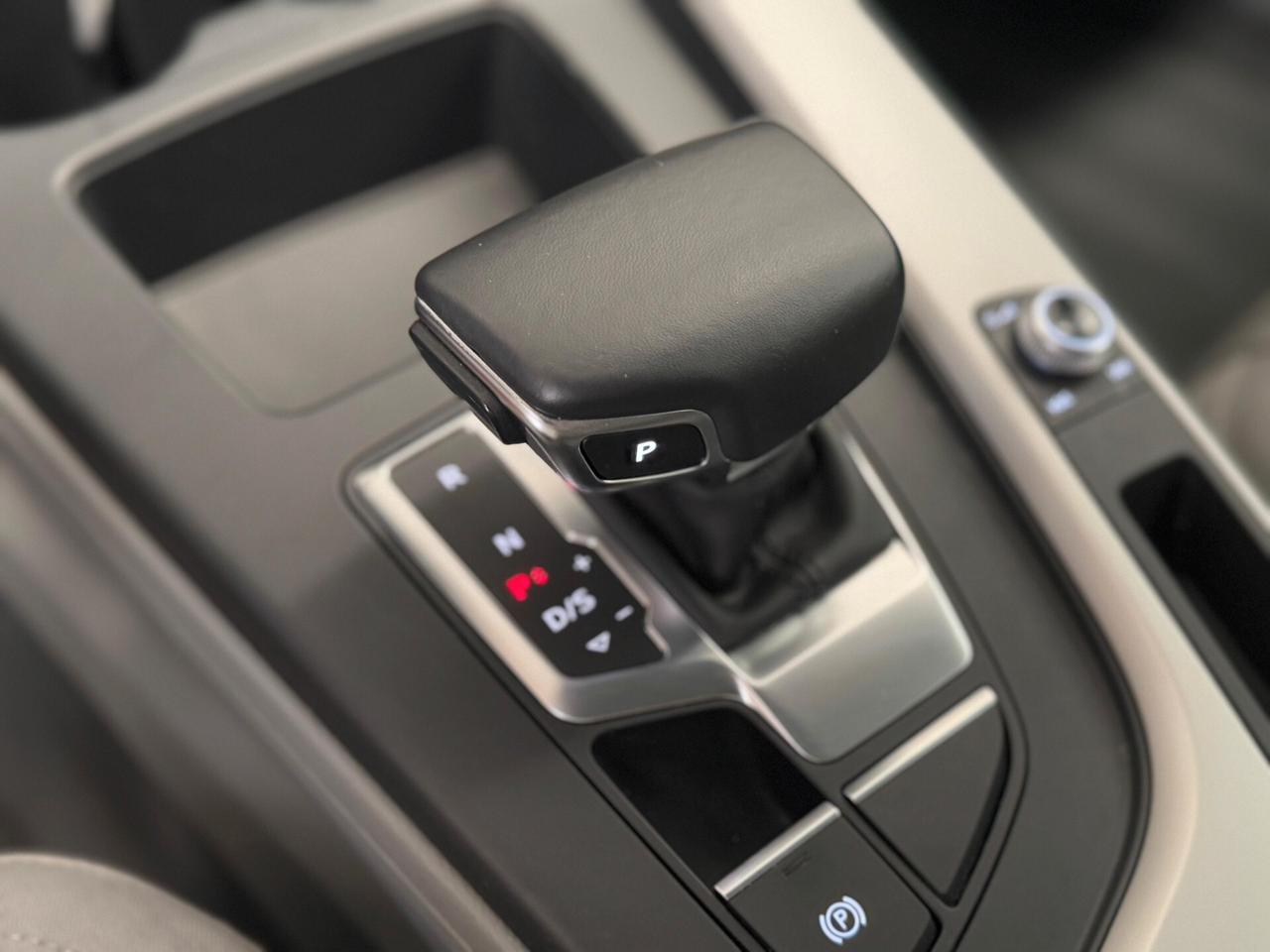 Audi A4 Avant 35 TFSI S tronic Business