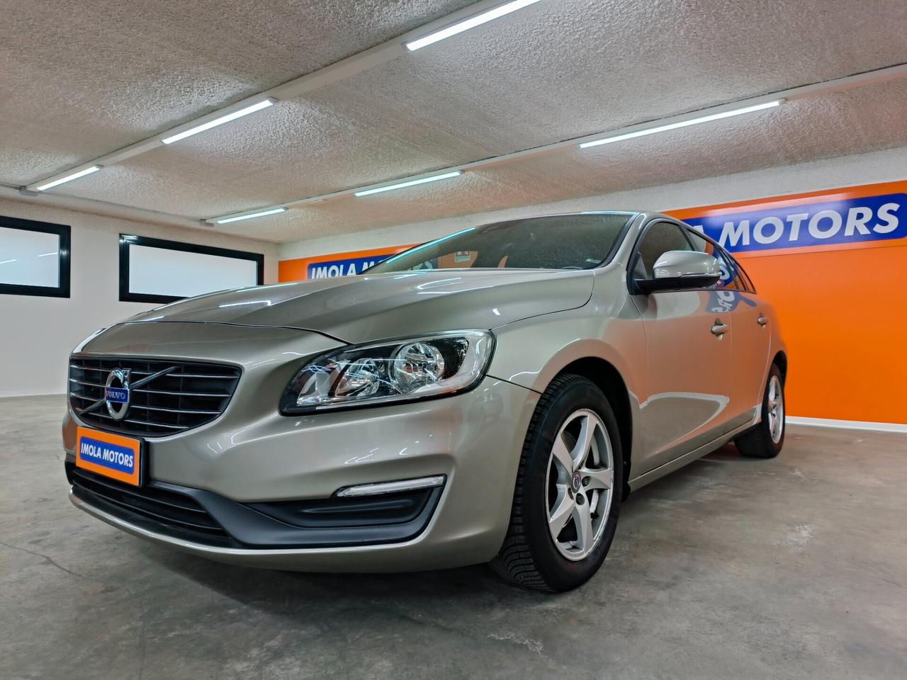 Volvo V60 D2 1.6 Diesel da 115 CV Kinetic - 2015