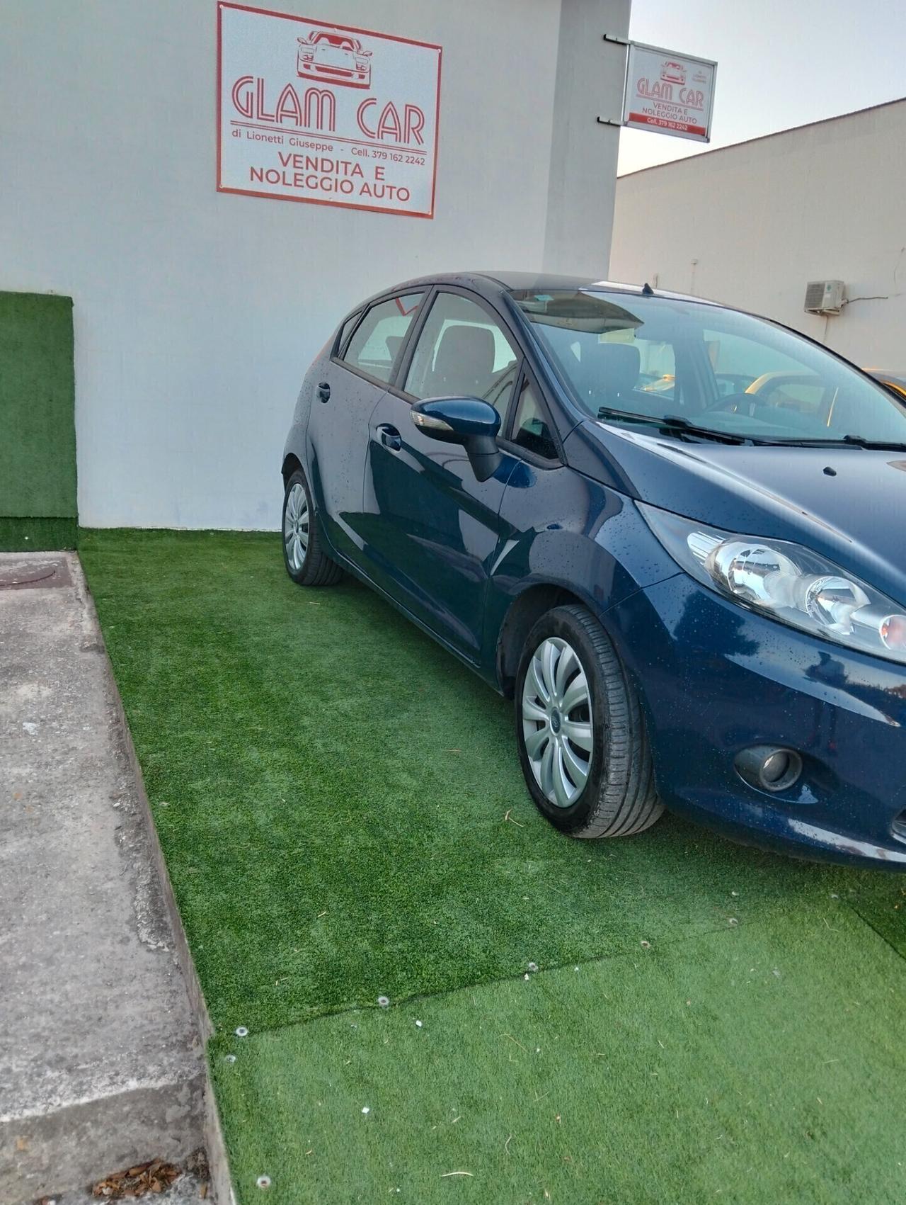 Ford Fiesta 1.4 TDCi 70CV 5 porte Titanium