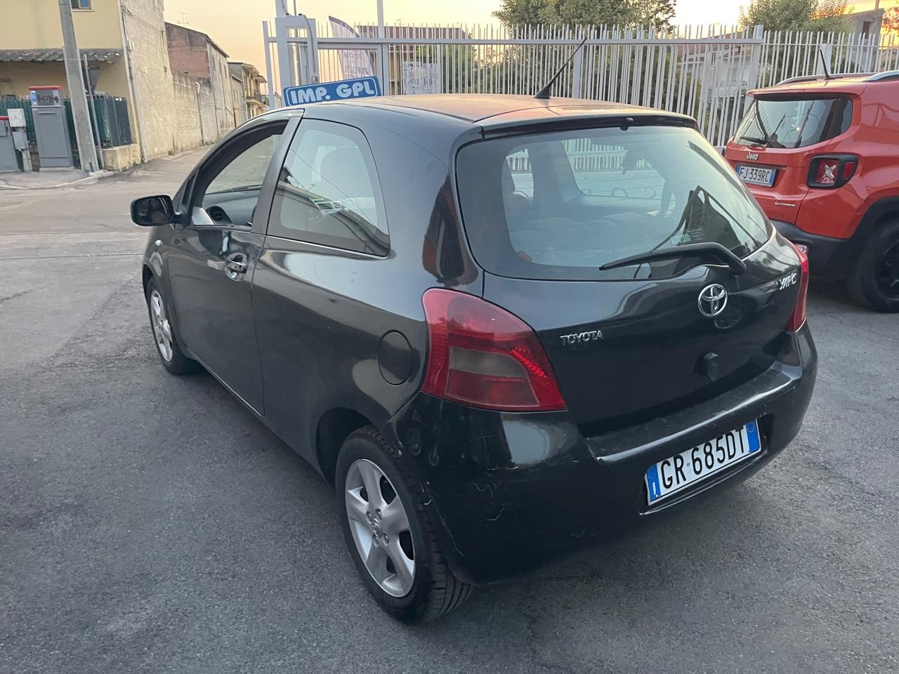 Toyota Yaris 1.0 GPL SCADENZA COLLAUDO GPL 2033