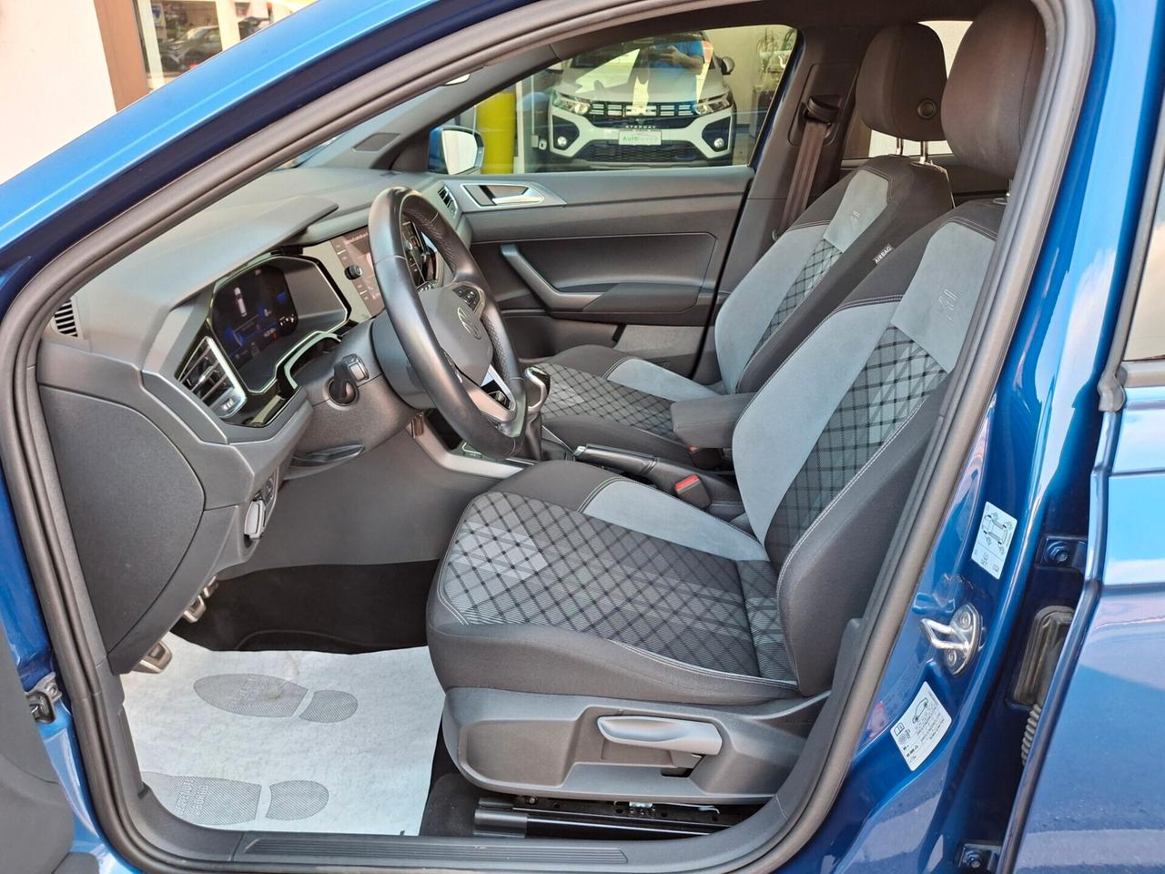 Volkswagen Polo 1.0 TSI R-Line 95cv