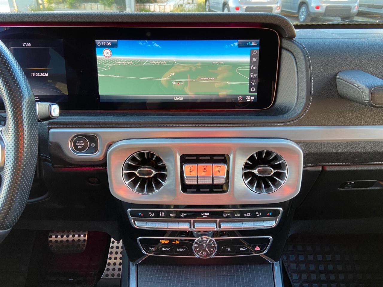 Mercedes-Benz G 63 AMG Premium 585cv auto