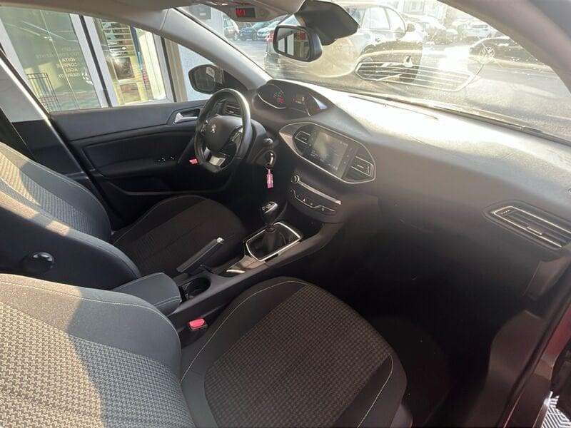 Peugeot 308 308 BlueHDi 100 S&S SW Active