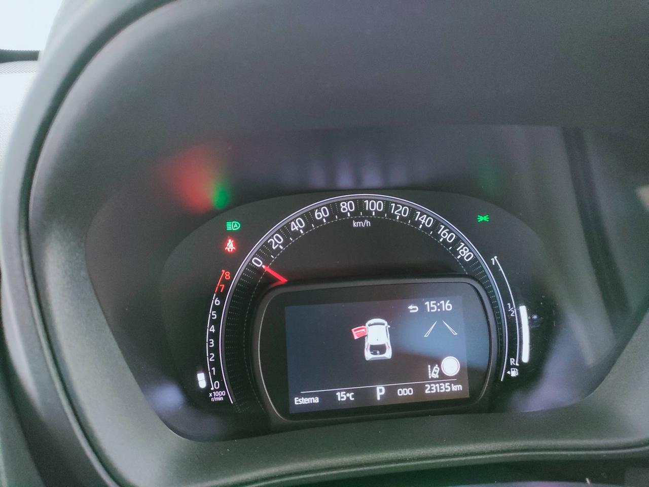 TOYOTA Aygo X - Aygo X 1.0 Trend 72cv s-cvt