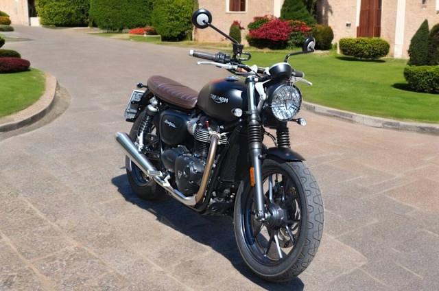 Triumph Street Twin Street Twin 6-2017 - 7500 km