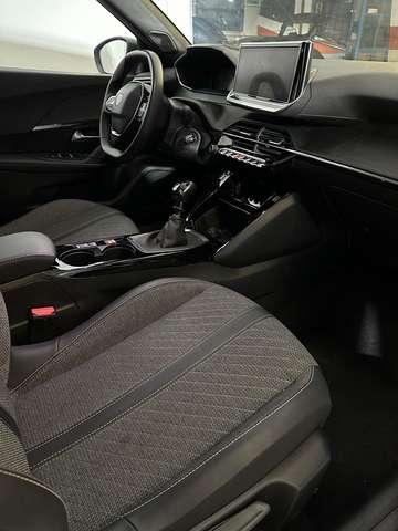 Peugeot 2008 1.2 100cv Allure Navi + Telecamera