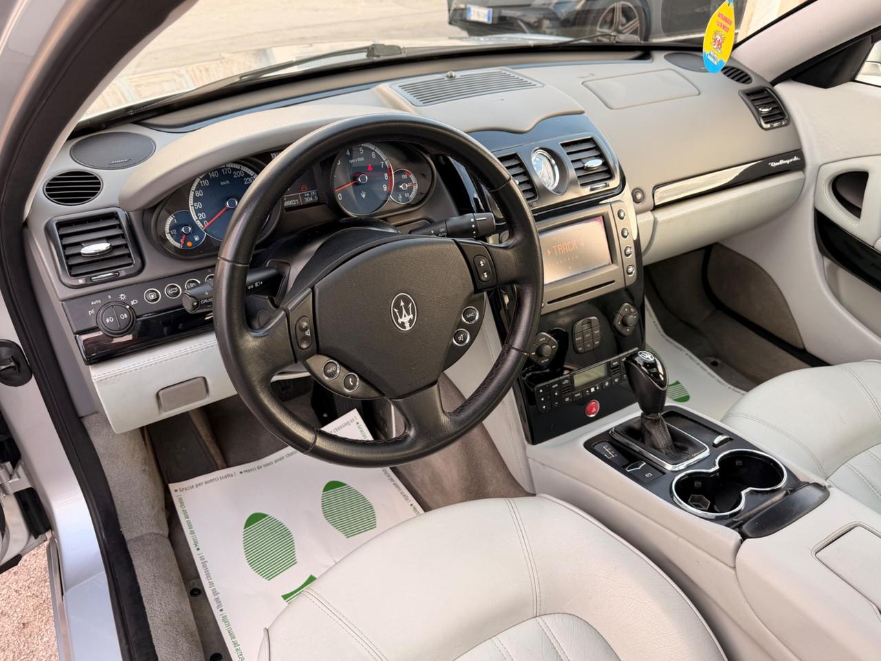 Maserati Quattroporte 4.2 V8 Executive GT "FERRARI" TETTO