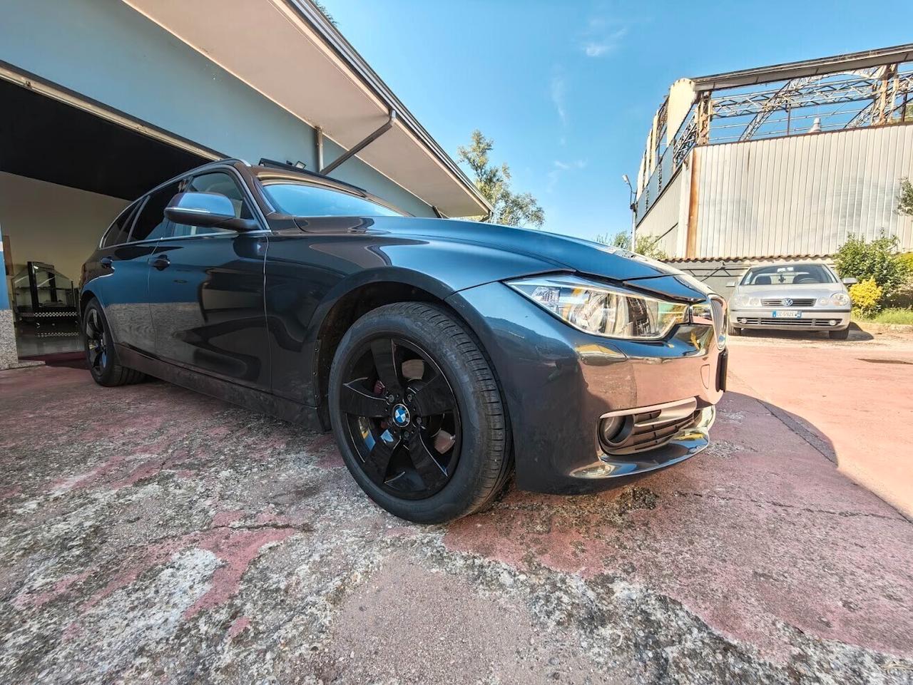 320d xDrive Luxury AUTO DA VETRINA PREZZO SOTTOCOSTO!!!!!!!