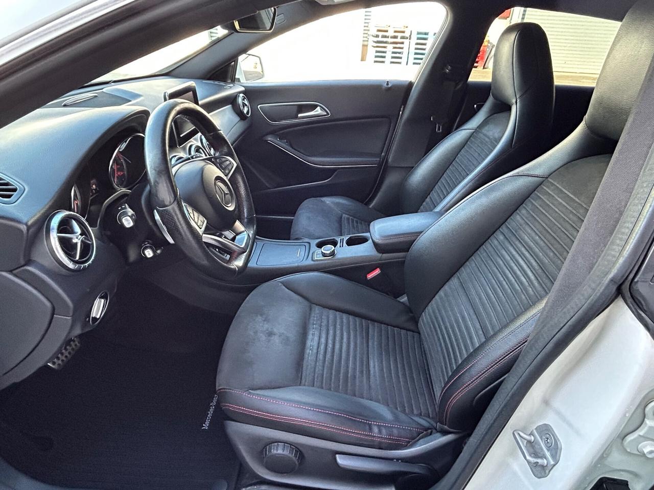 Mercedes-benz CLA 220 CLA 220 CDI 4Matic Automatic Premium