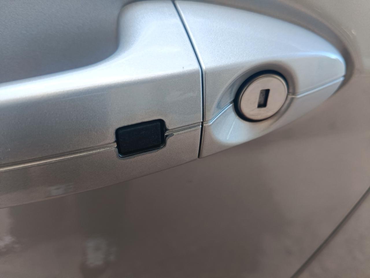 FORD BMAX 1.6 Diesel 95CV-TITANIUM-UNIPRO-Euro6990-