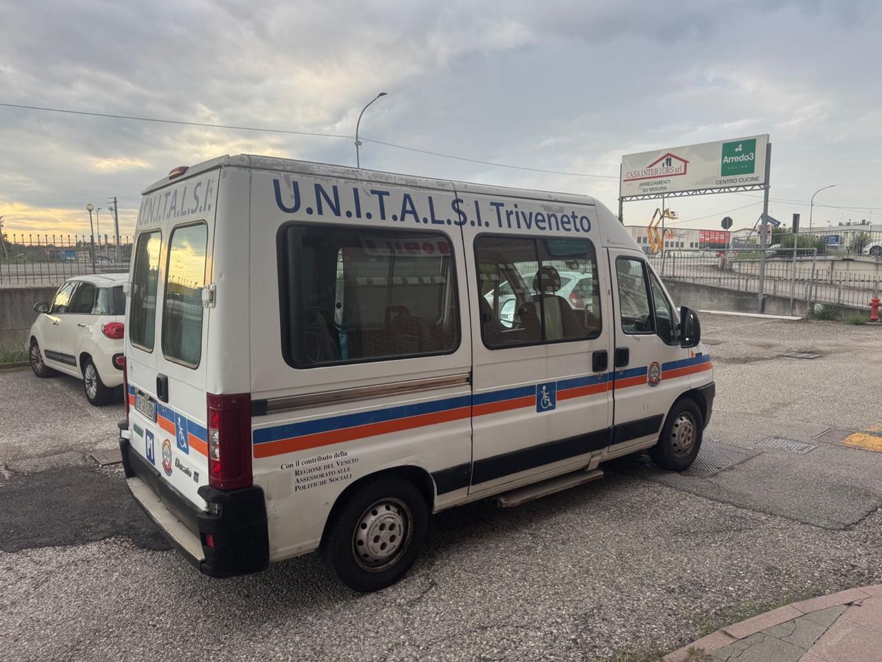 Fiat Ducato 9 posti Disabili