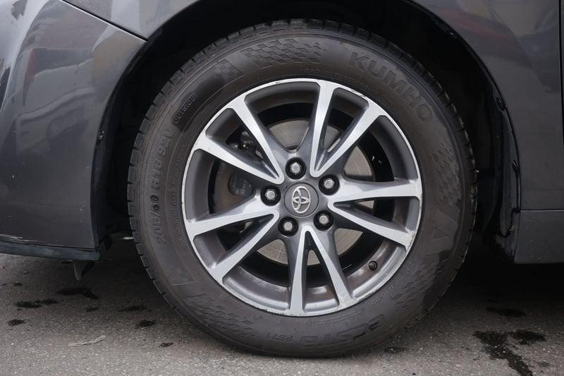 Toyota Verso Toyota Verso 1.6 D-4D Style 7 posti 82KW ANNO 2014