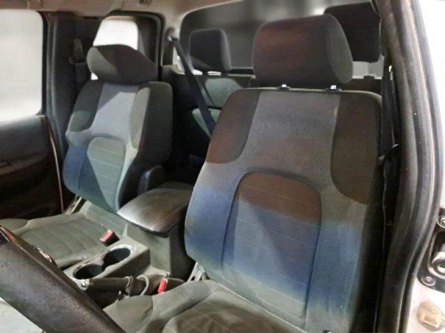 NISSAN Navara 2.5 dCi 190CV 2 porte King Cab Sport