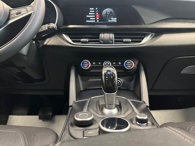 Alfa Romeo Stelvio 2.2 Turbodiesel 190 CV AT8 Q4 Business
