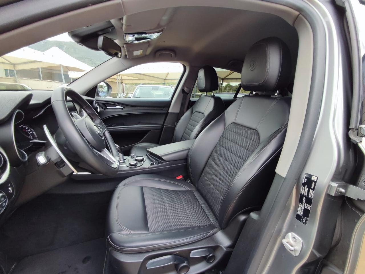 Alfa Romeo Stelvio 2.2 Turbodiesel 190 CV AT8 Q4 B-Tech