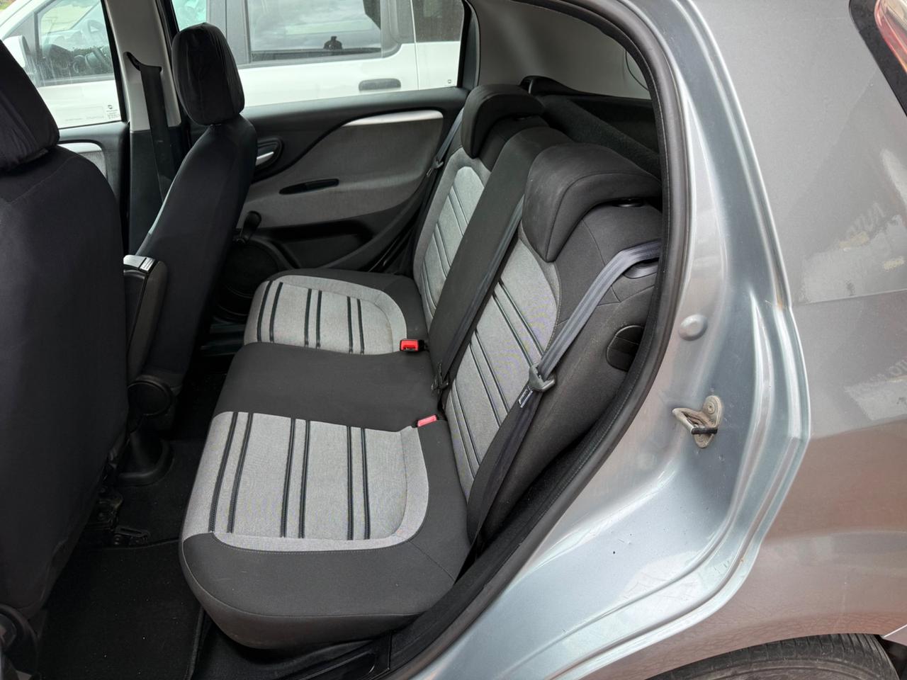 MOTORE SOLO 80000 KM!! Fiat Punto Evo 1.3 Mjt 90 CV 5 porte Dualogic Emotion