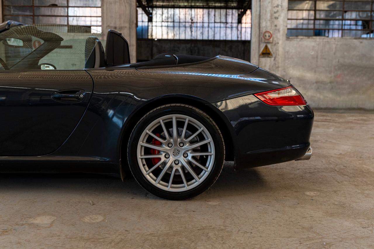 Porsche 911 Carrera S Cabriolet