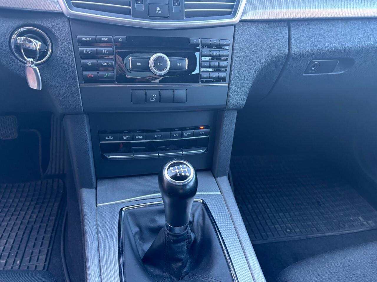 Mercedes-benz E 200 CDI BlueEFFICIENCY km96000