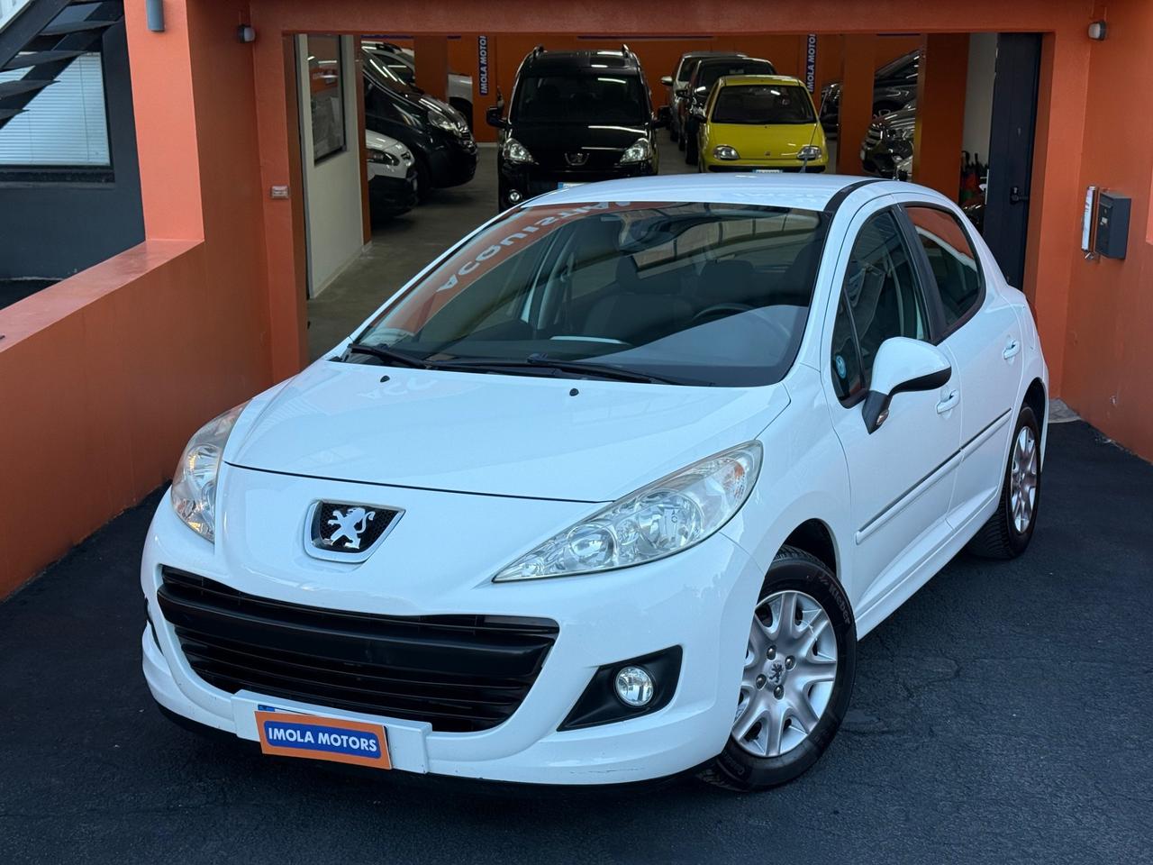 Peugeot 207 Plus 1.4 8V 75CV 5p. ECO GPL