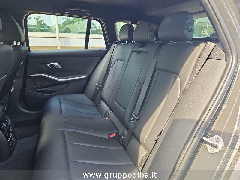 BMW Serie 3 G21 2019 Touring Diese 318d Touring Business Advantage auto