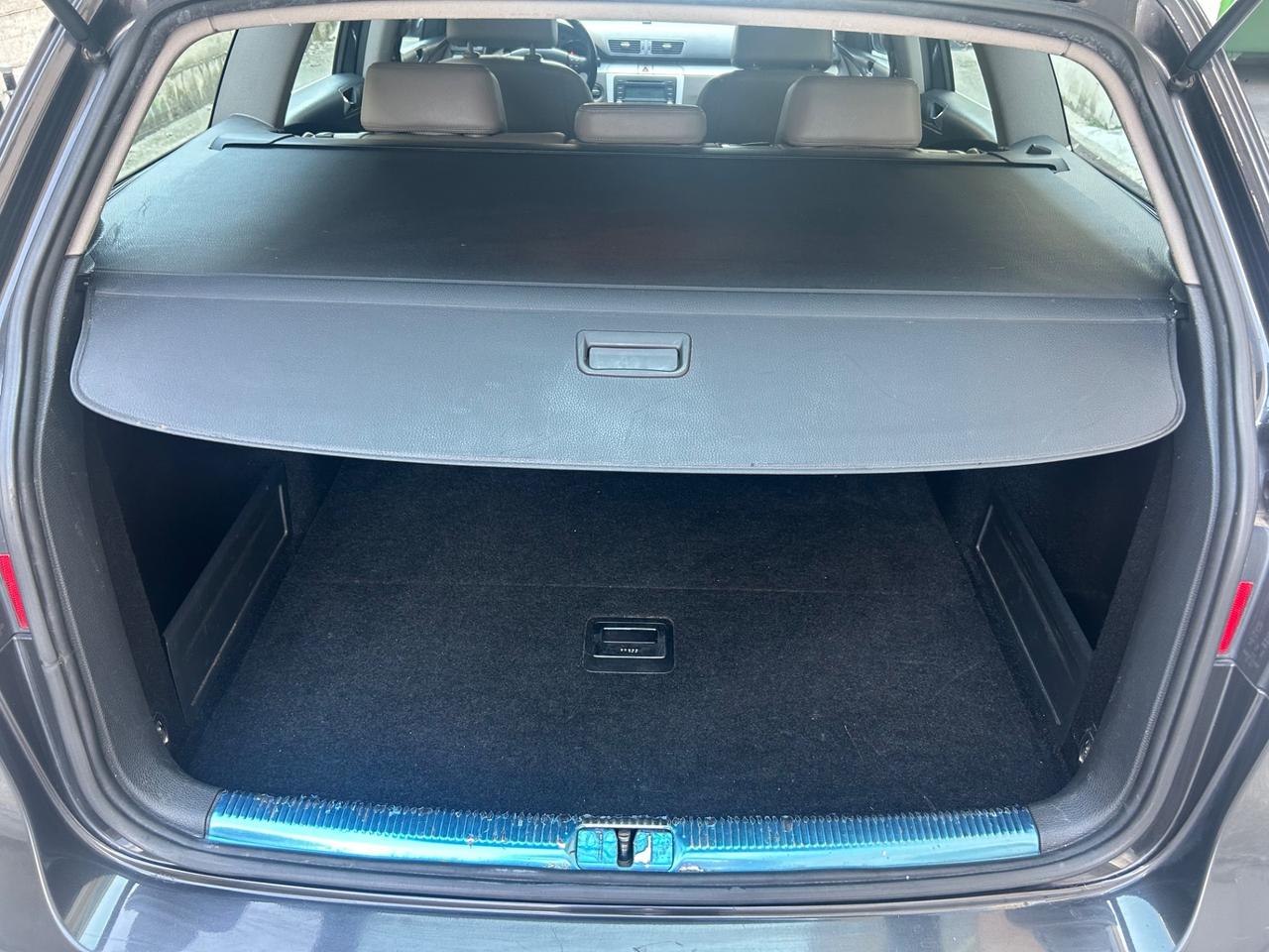Volkswagen Passat 2.0 16V TDI 4mot. Var. Highline