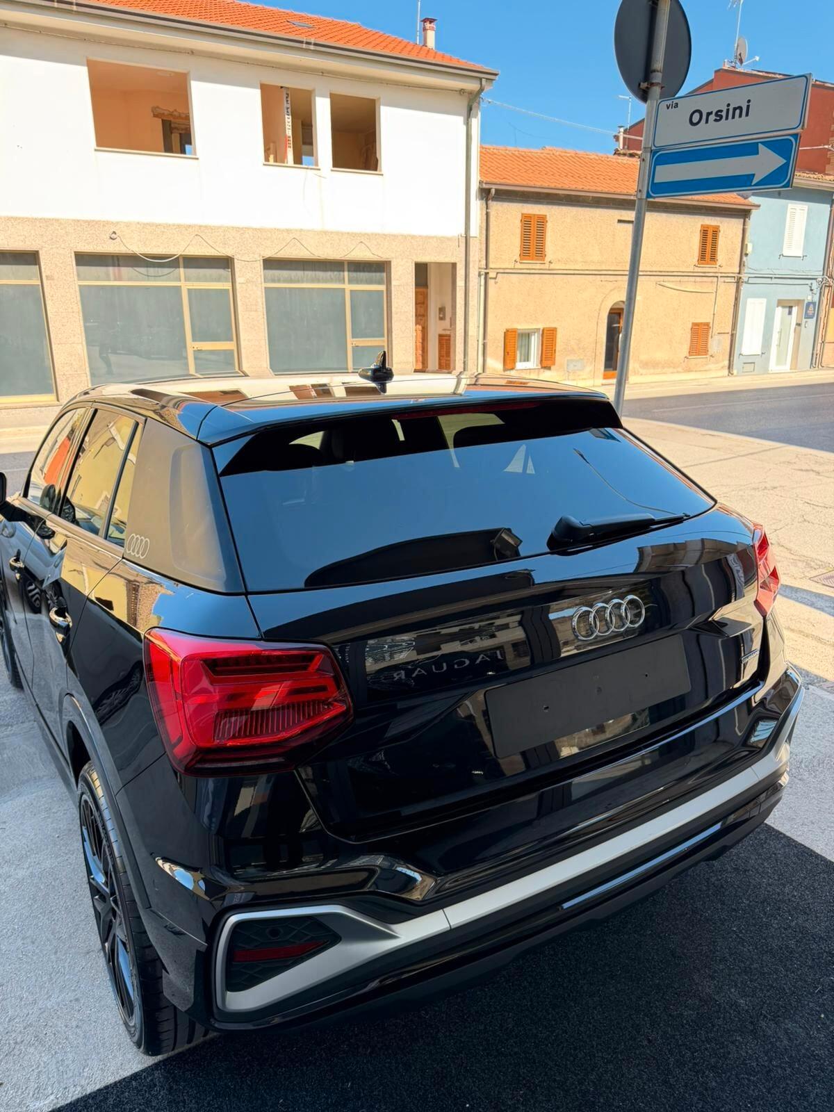 Audi Q2 35 TDI quattro S tronic line Edition