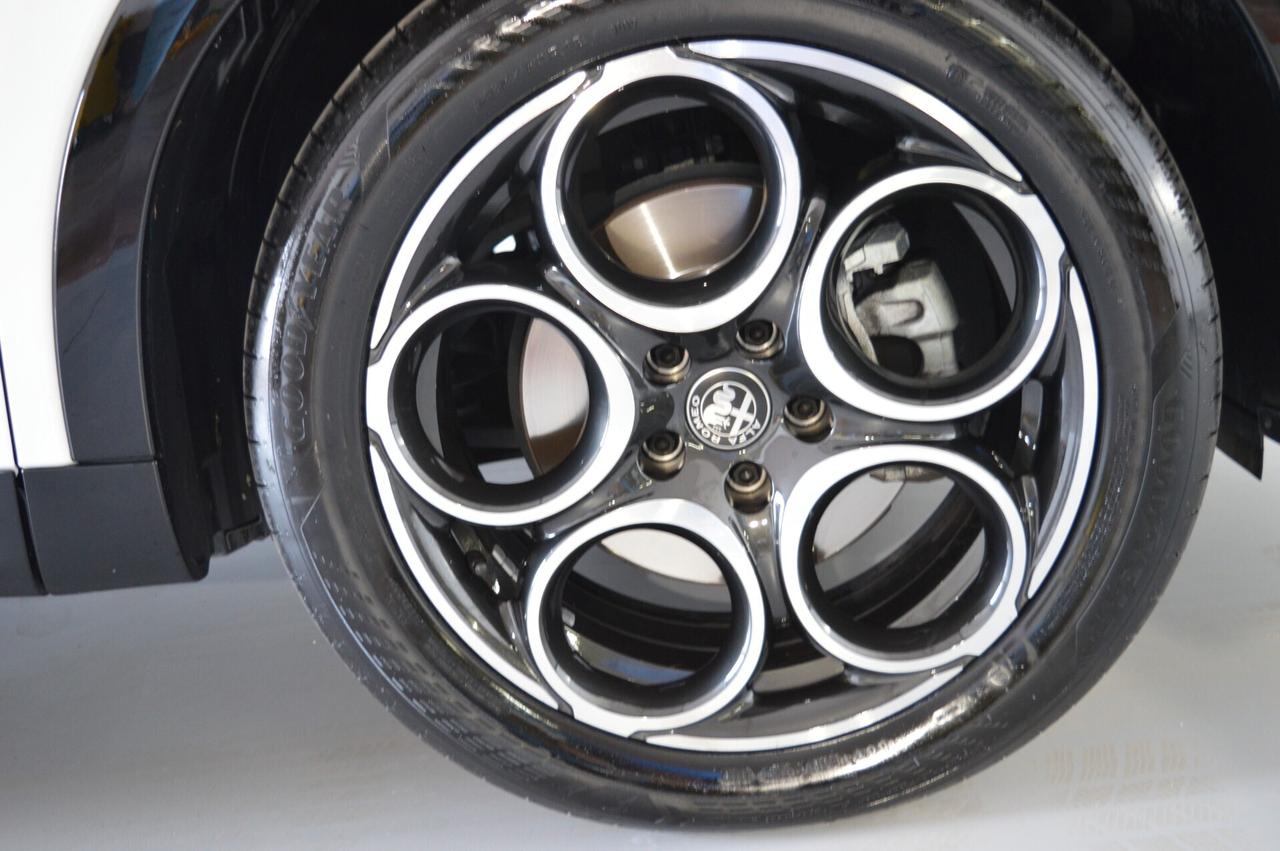 Alfa Romeo Tonale 1.6 diesel 130 CV Sprint GARANZIA 2028!!!