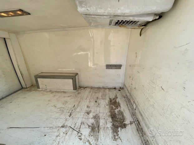 Mercedes vito frigo 2005 km 430000