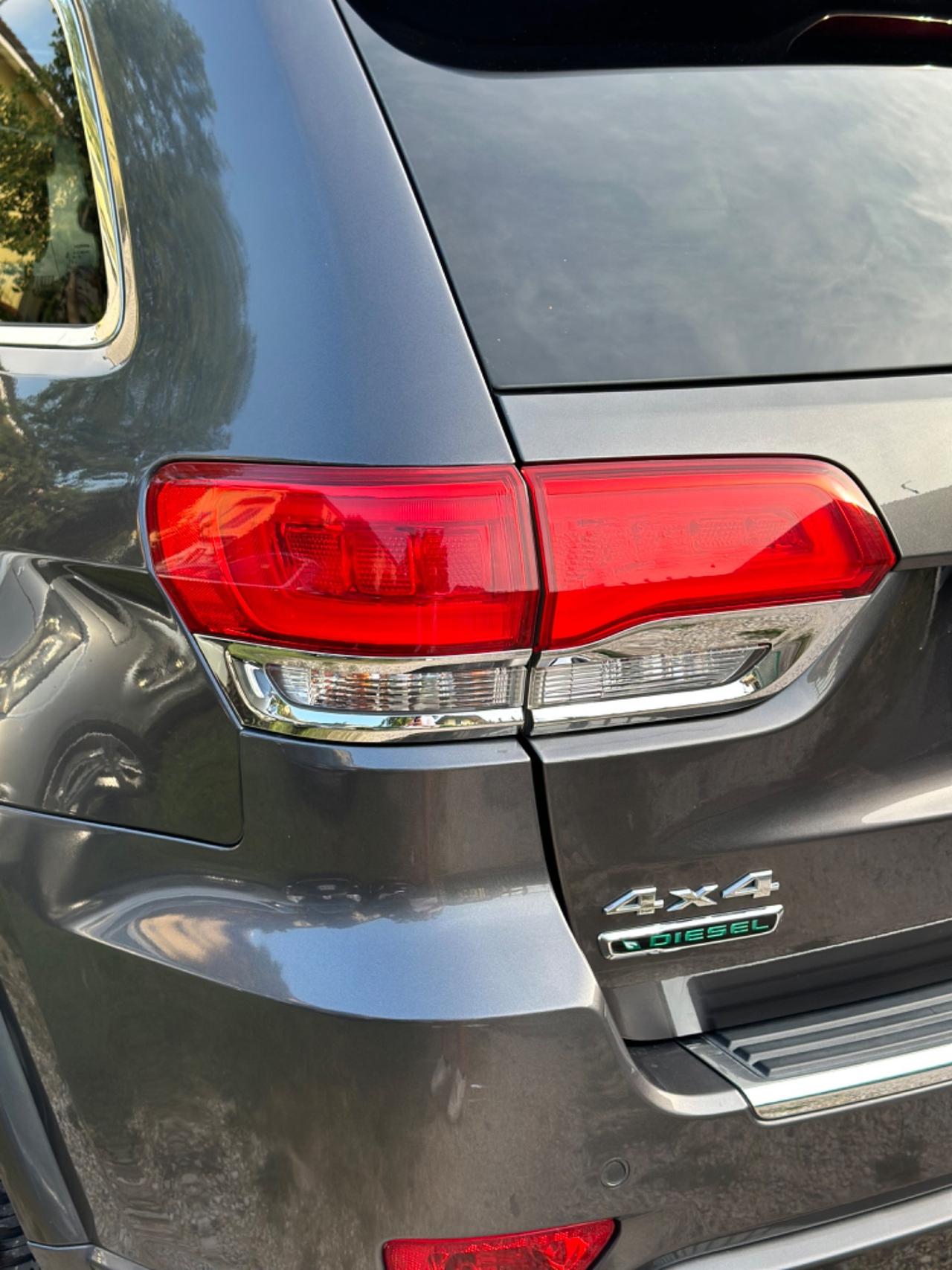 Jeep GRAND CHEROKEE 3.0 V6 CRD 250 CV MTJ OVERLAND
