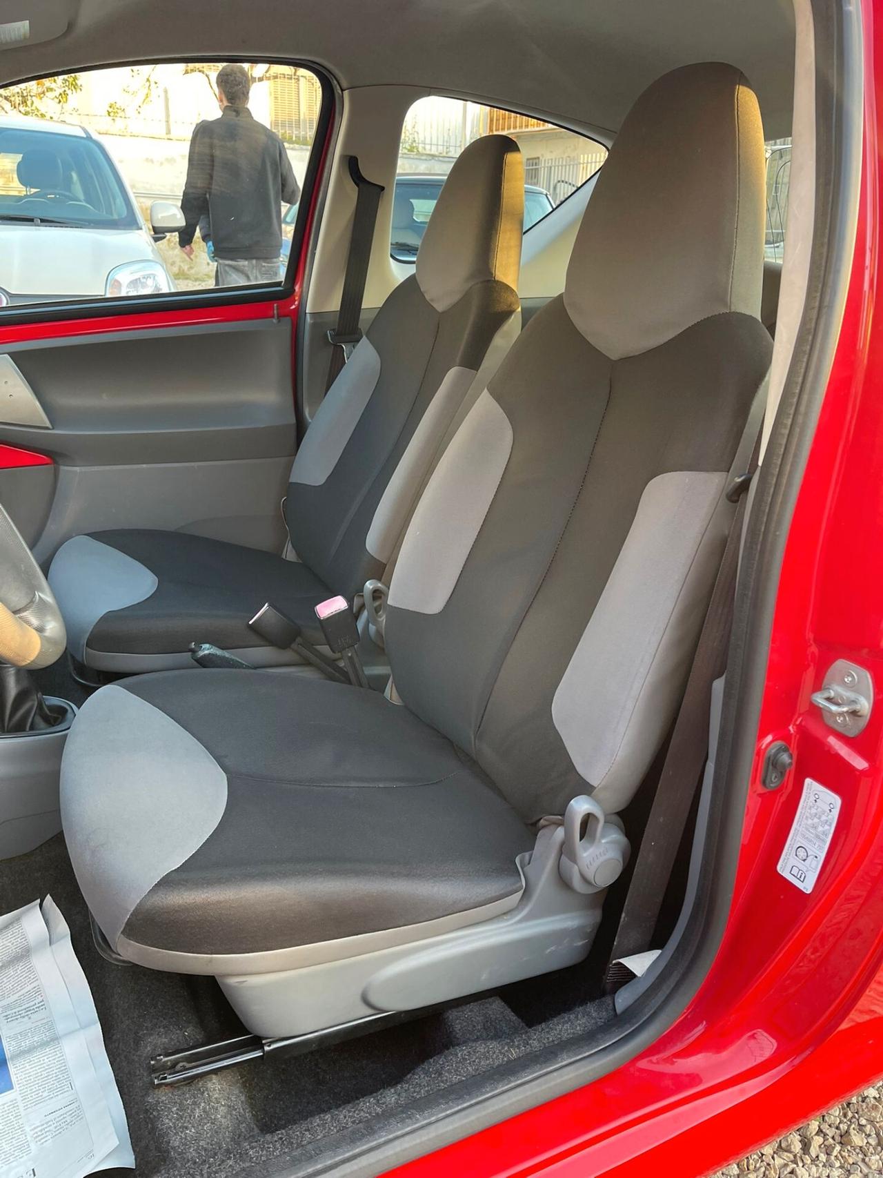 Peugeot 107 1.0cc 68CV 3p. Plaisir