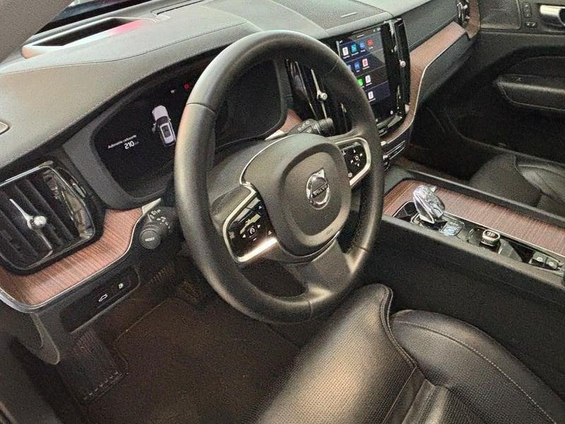 Volvo XC60 XC60 T6 Recharge Plug-in Hybrid AWD aut. Ultimate Bright