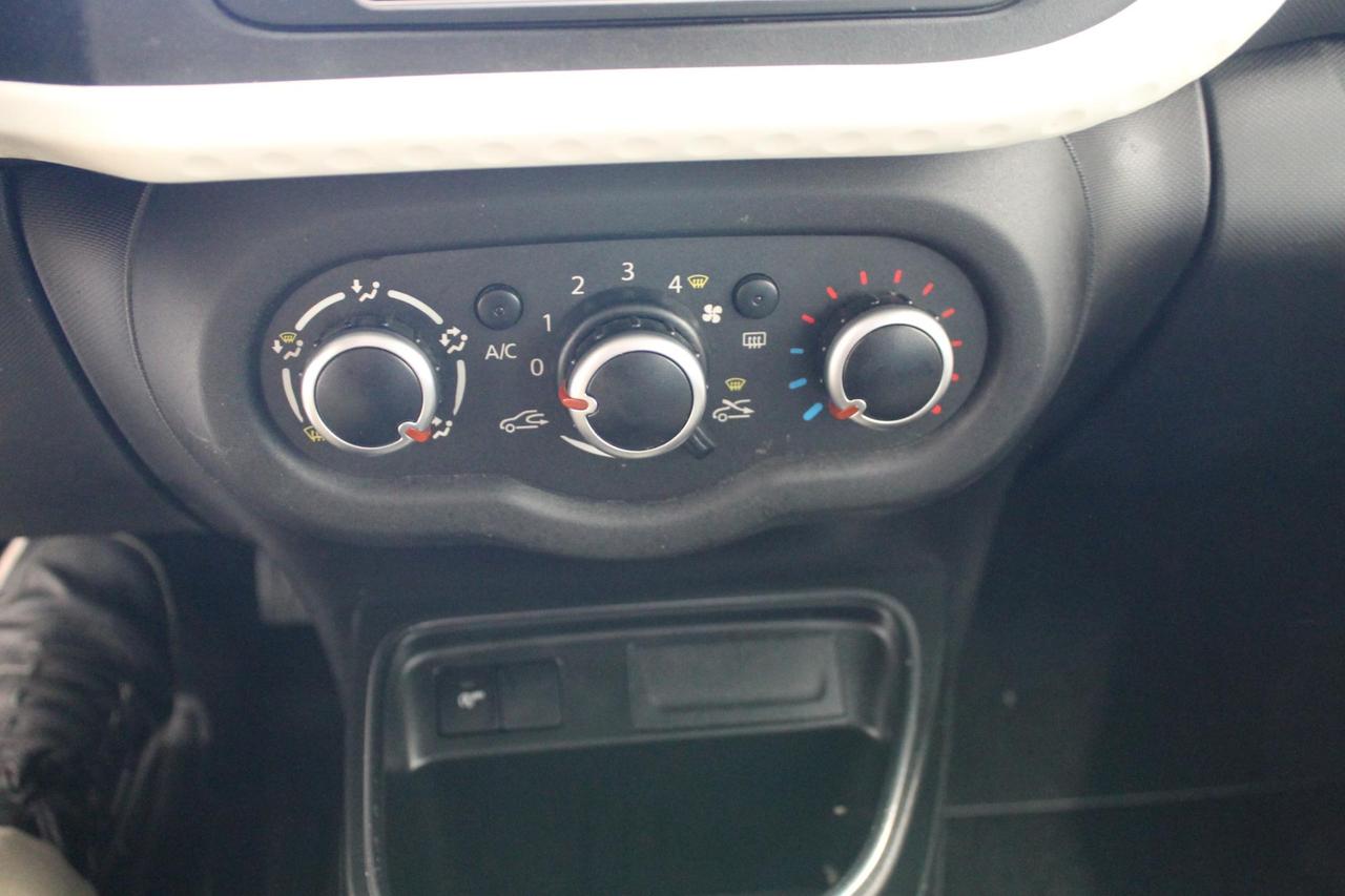 Renault Twingo 1.0 Sce Duel 75 Cv.