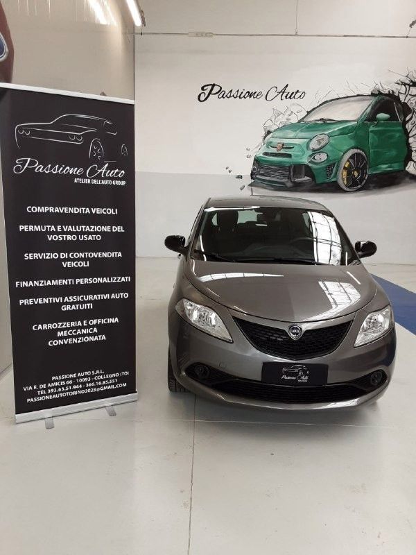 Lancia Ypsilon 1.2 Platinum - TUA DA ���220,34