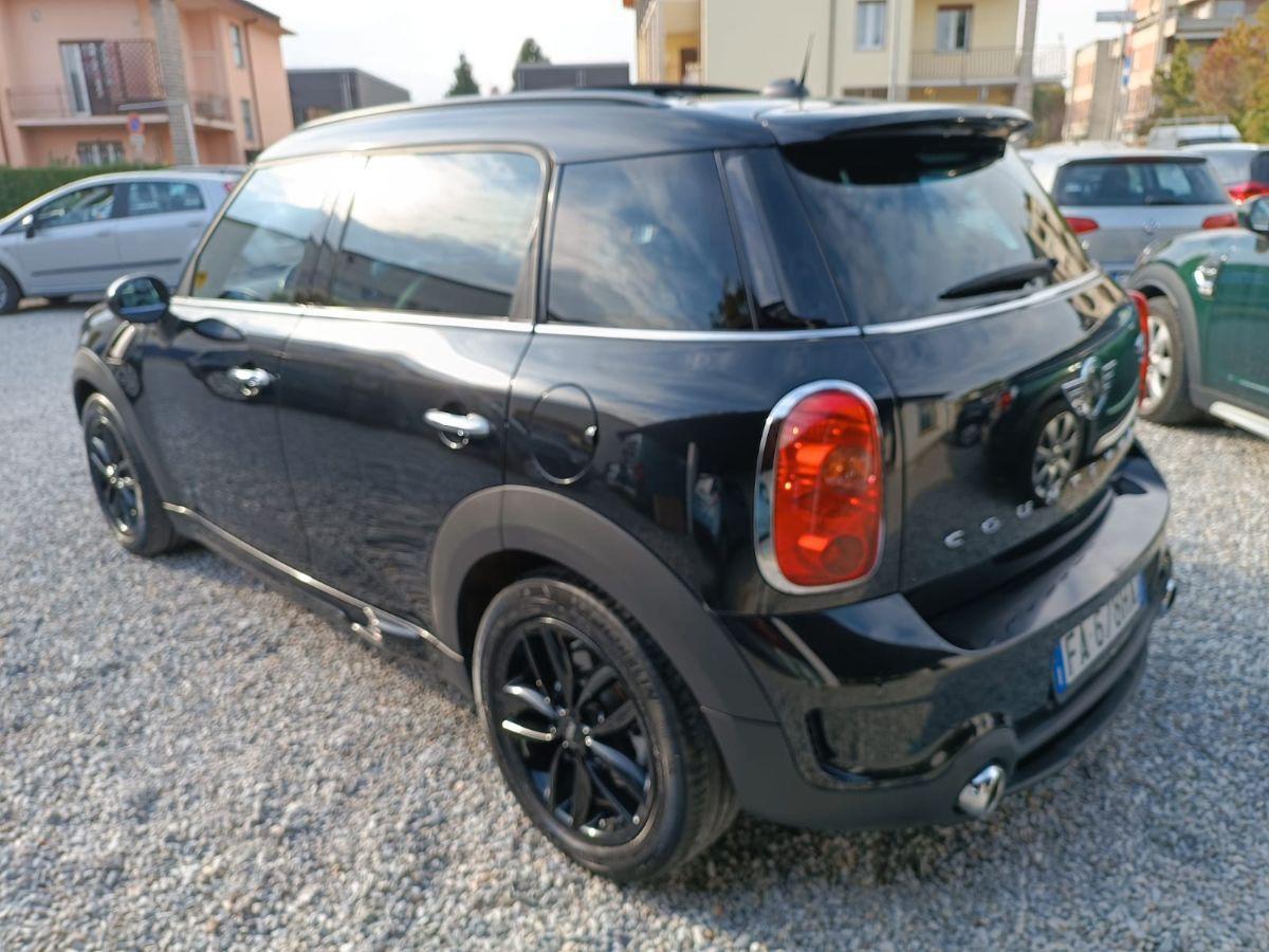 - COUNTRYMAN AUTOMATICA COOPER SD ALL4 FULL OPTIONAL