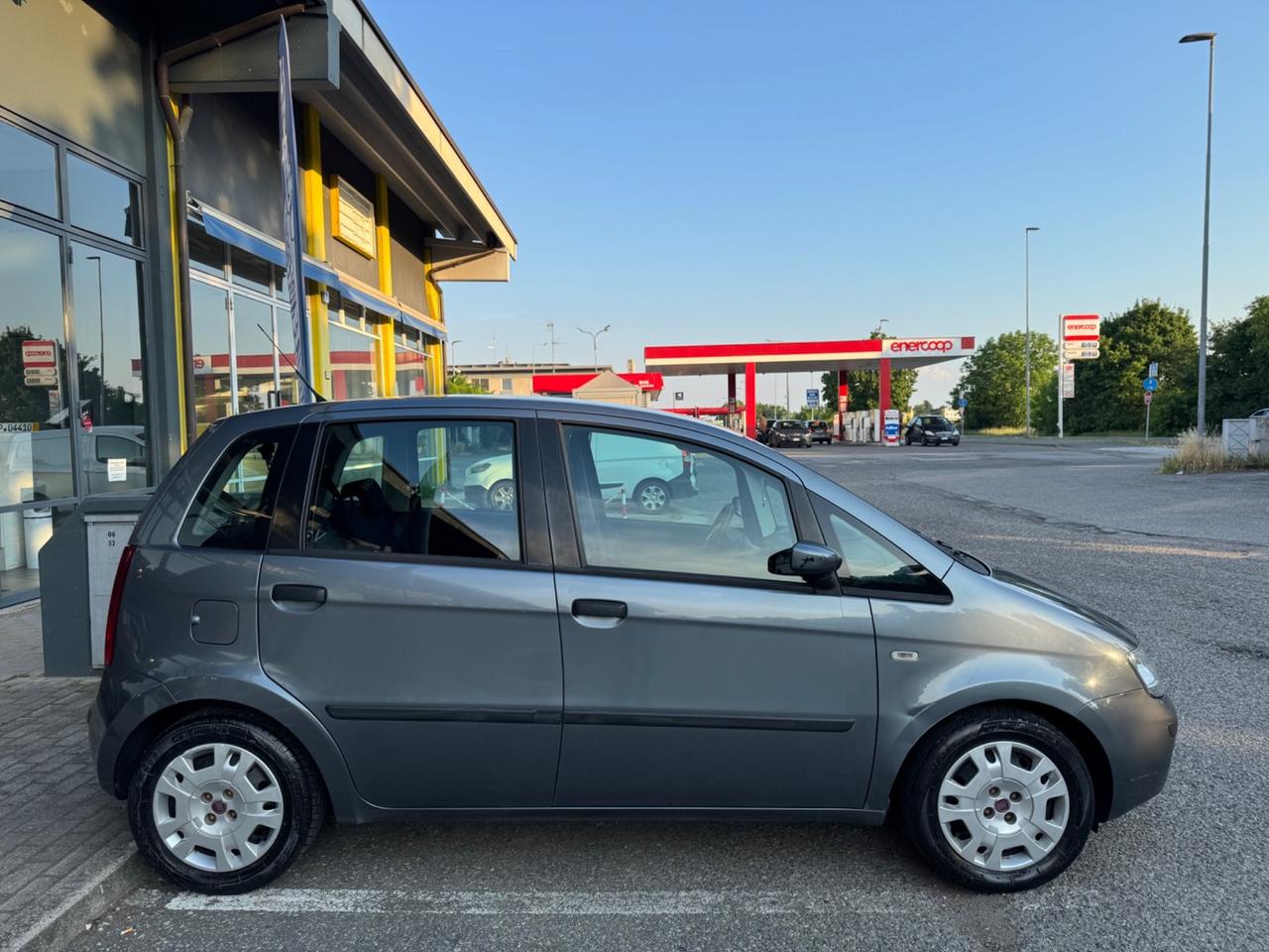Fiat Idea 1.4 BlackEnergy GPL