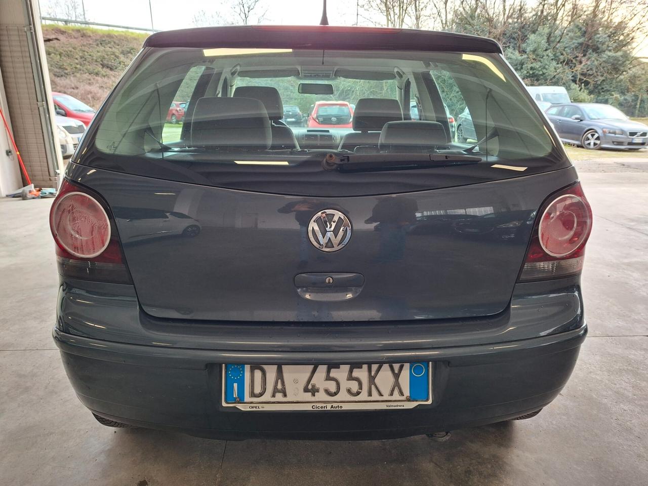 Volkswagen Polo 1.2 5p. Trendline