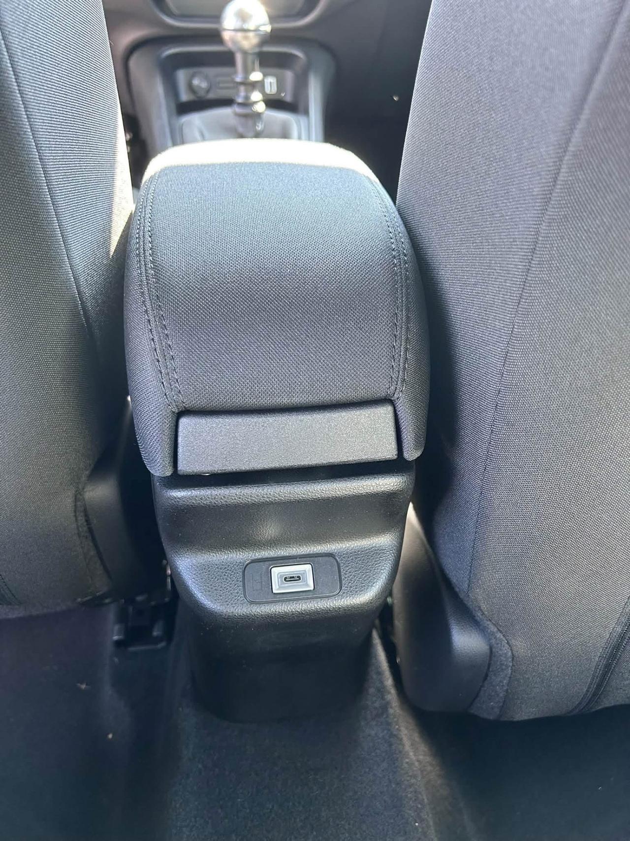 Fiat 600 Hybrid 110 CV DCT MHEV La Prima