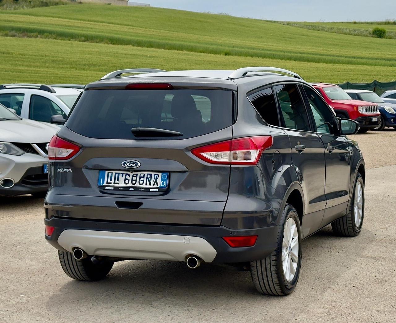Ford Kuga 2.0 TDCI 120 CV S&S 2WD Titanium