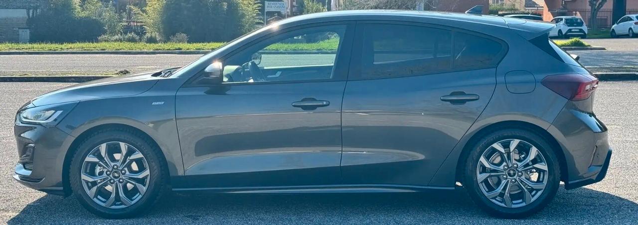 Ford Focus HYB 125CV ST-LINE -NESSUN OBBLIGO DI FINANZIAMENTO