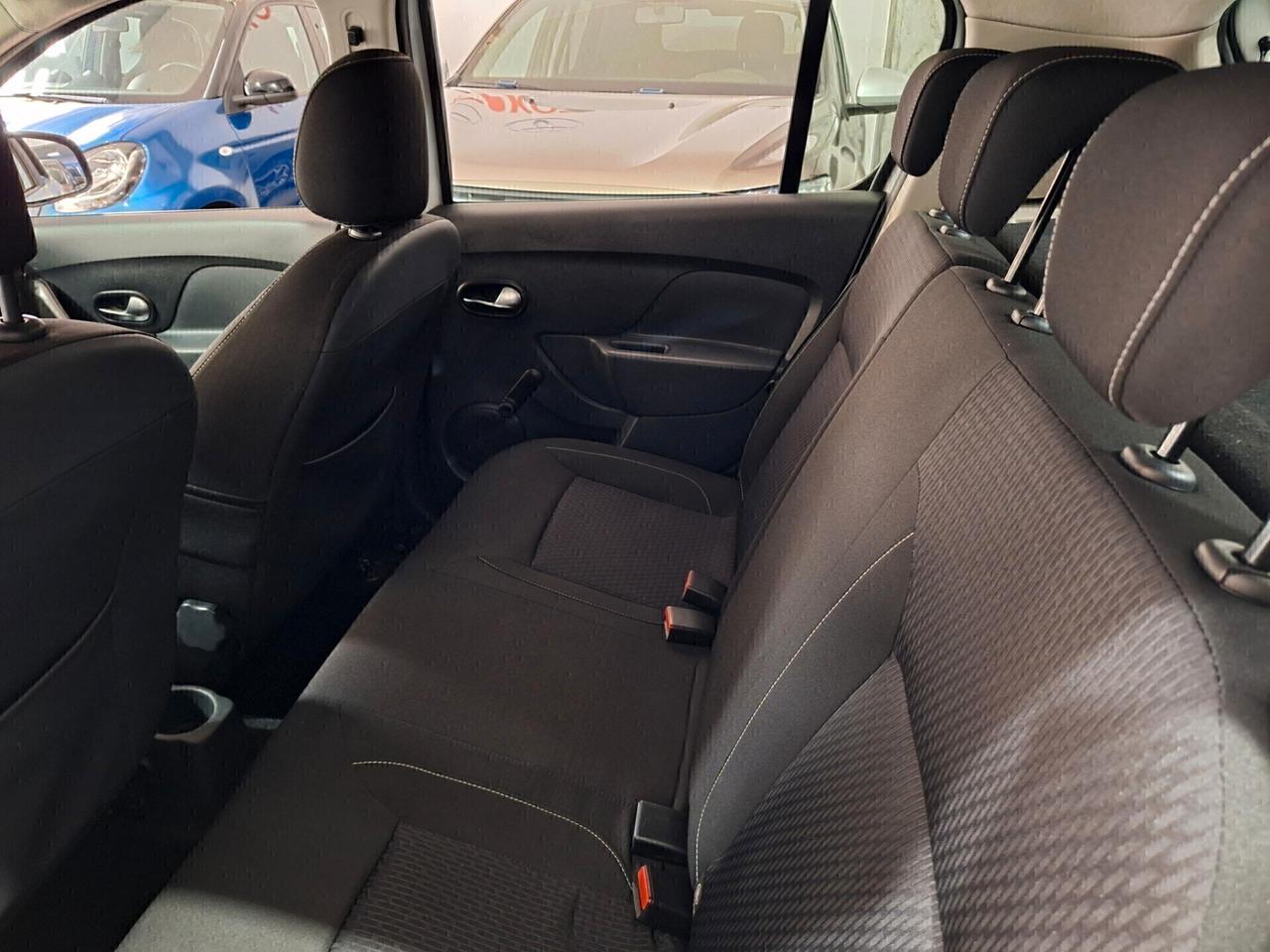 Dacia Sandero 900 GPL 90cv NAVI 2018