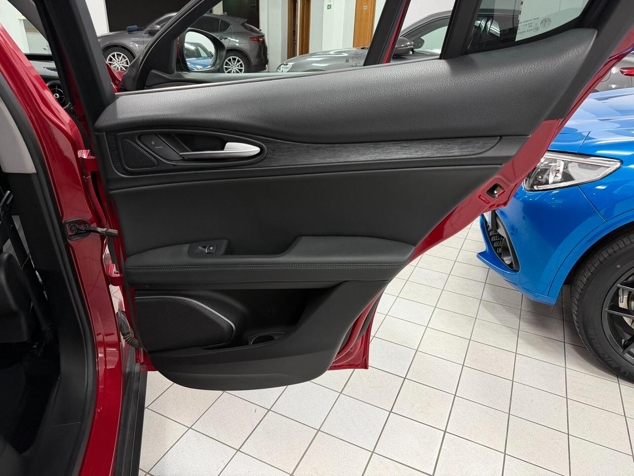 Alfa Romeo Stelvio 2.2 TD 160CV SPORT TECH CERCHI 19 DISTRIBUZIONE OK