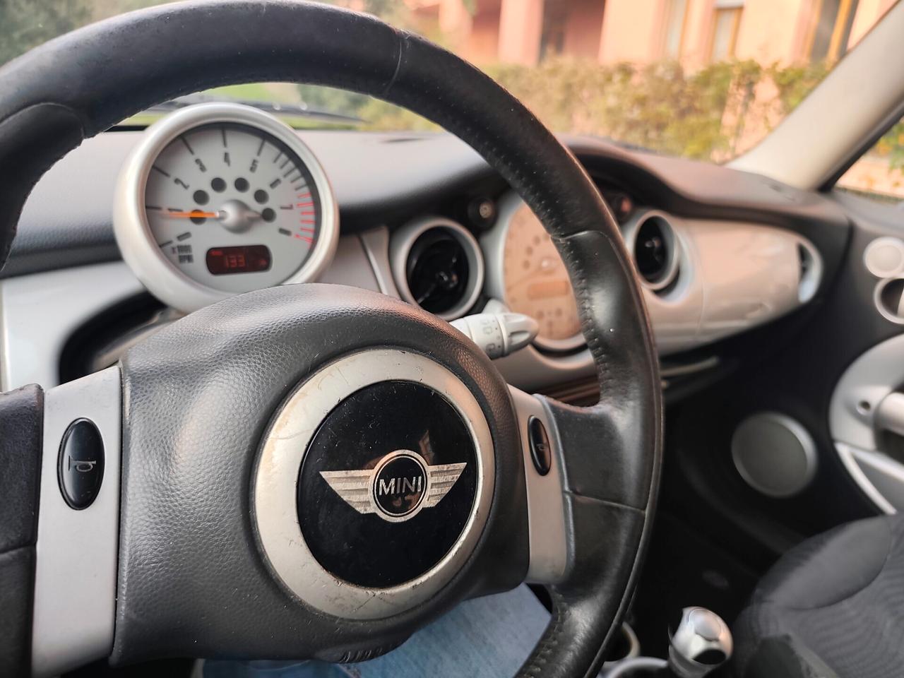 Mini 1.6 16V Cooper 116 CV euro 4 neopatentati