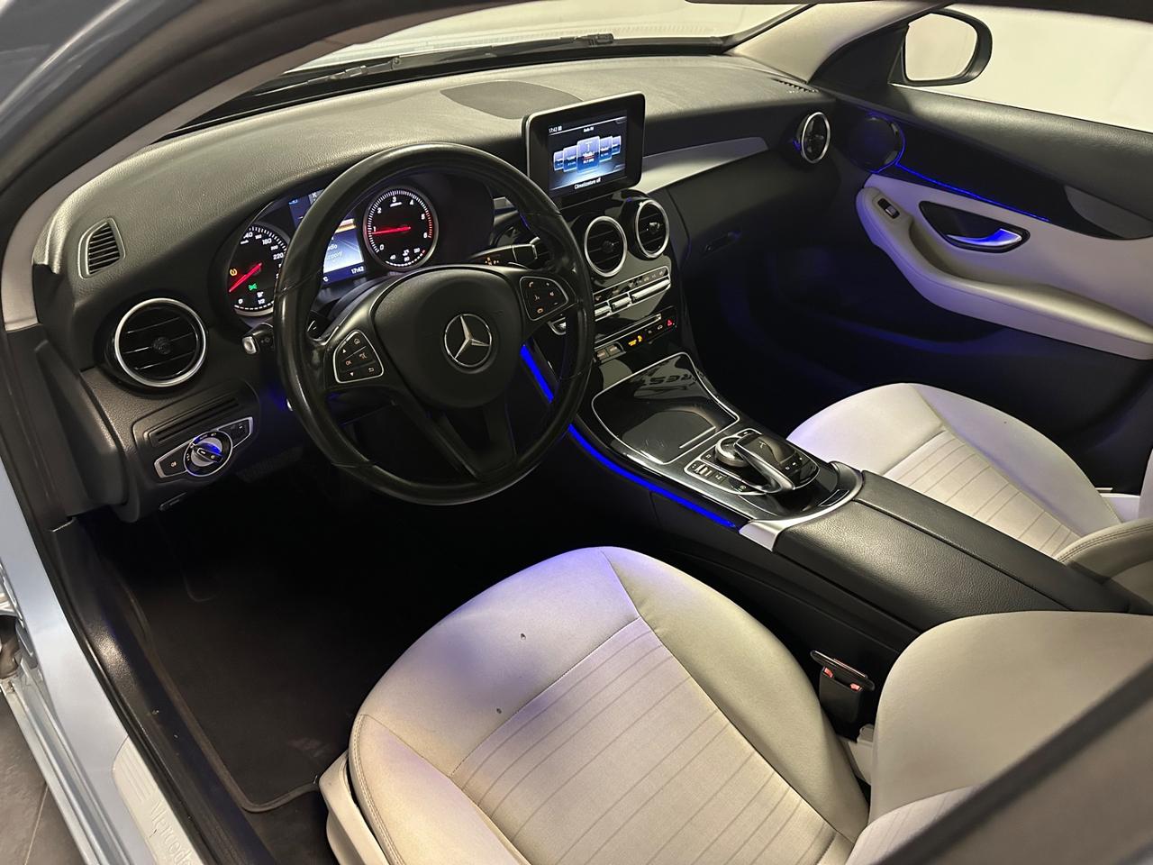 MERCEDES-BENZ C180D SPORT BERLINA 116CV AUTOMATICO