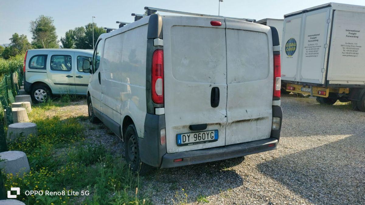 RENAULT trafic T27 2.0 dci 115cv L1H1 trafic T27 2.0 dci 115cv L1H1