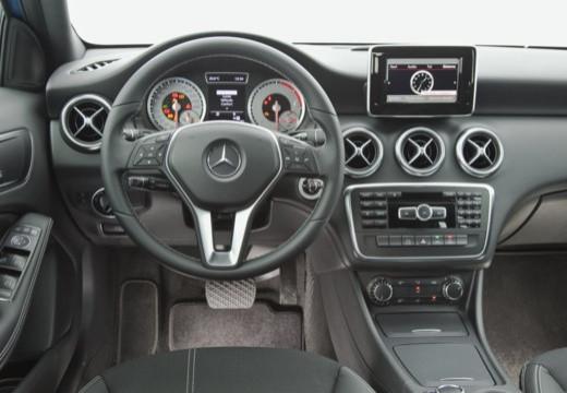 Mercedes-Benz Classe A - W176 - A 180 cdi (be) Sport