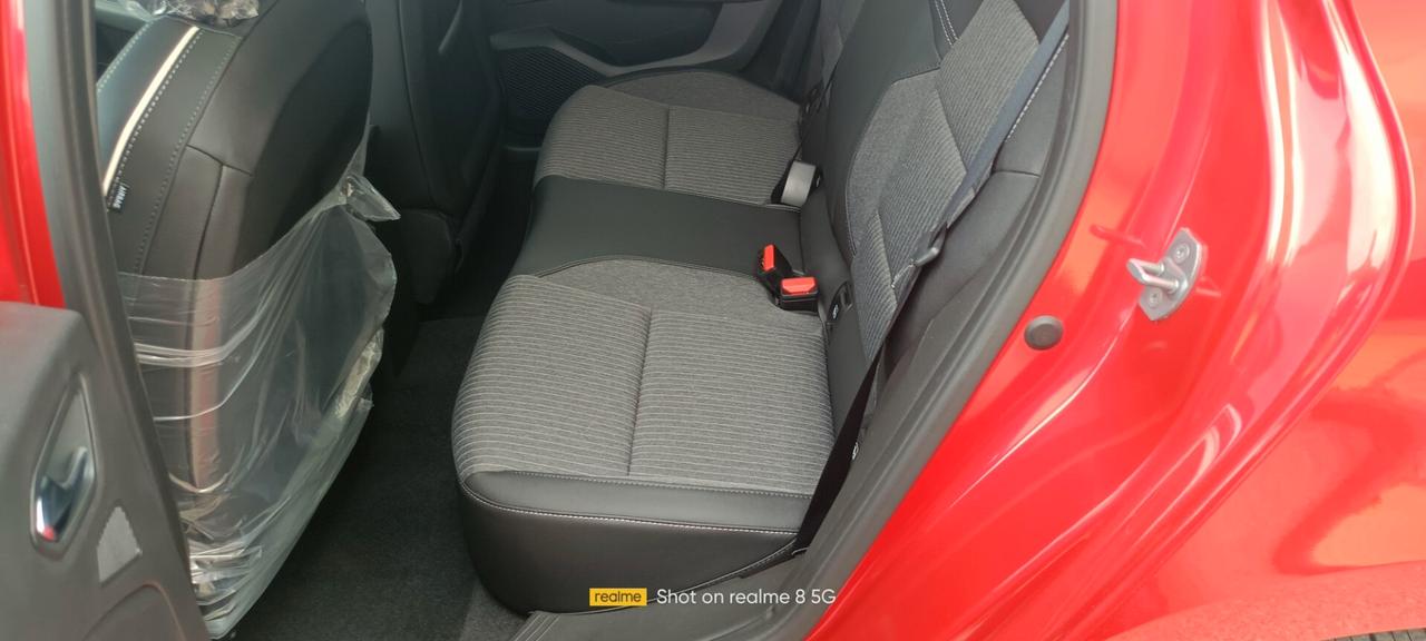 Mitsubishi Colt 1.0L turbo 100 CV Intense GPL