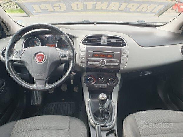 Fiat Bravo 1.4 benzina GPL Neopatentati 2013