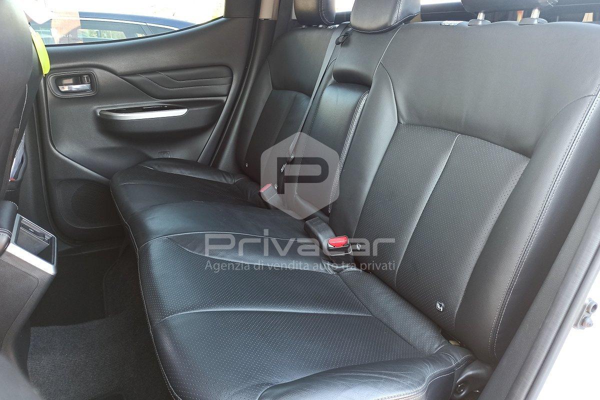 MITSUBISHI L200 2.3 D Double Cab 4x4 Super Select Diamond aut.