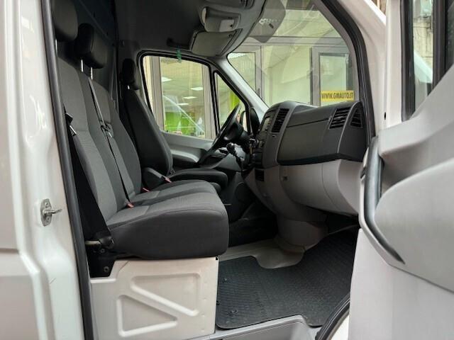 Volkswagen Crafter 2.0 TDI 163 CV in Garanzia