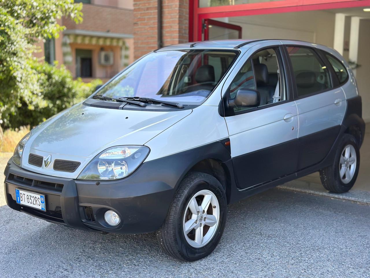 Renault Megane Scénic Evol. 1.9 dCi cat RX4 Salomon